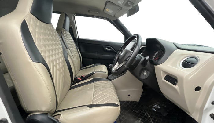 2022 Maruti New Wagon-R ZXI 1.2 AMT, Petrol, Automatic, 73,124 km, Right Side Front Door Cabin