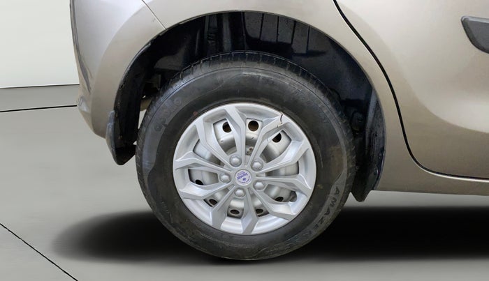 2021 Maruti Swift LXI, Petrol, Manual, 17,277 km, Right Rear Wheel