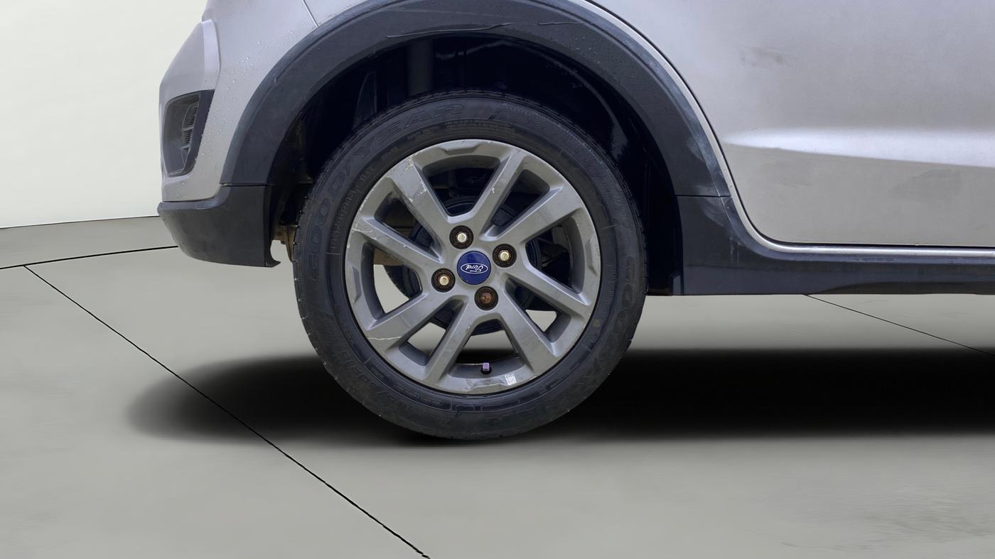 2018 Ford FREESTYLE TITANIUM 1.2 PETROL, Petrol, Manual, 82,931 km, Right Rear Wheel