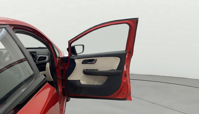 2021 Tata ALTROZ XZ PLUS PETROL, Petrol, Manual, 31,358 km, RHS Front Door