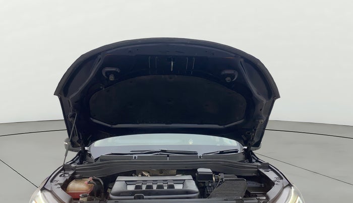 2022 Mahindra XUV700 AX 5 D MT 7 STR, Diesel, Manual, 49,147 km, Open Bonet