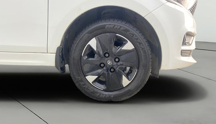 2025 Tata Tiago XT PETROL, Petrol, Manual, 7,527 km, Right Front Wheel