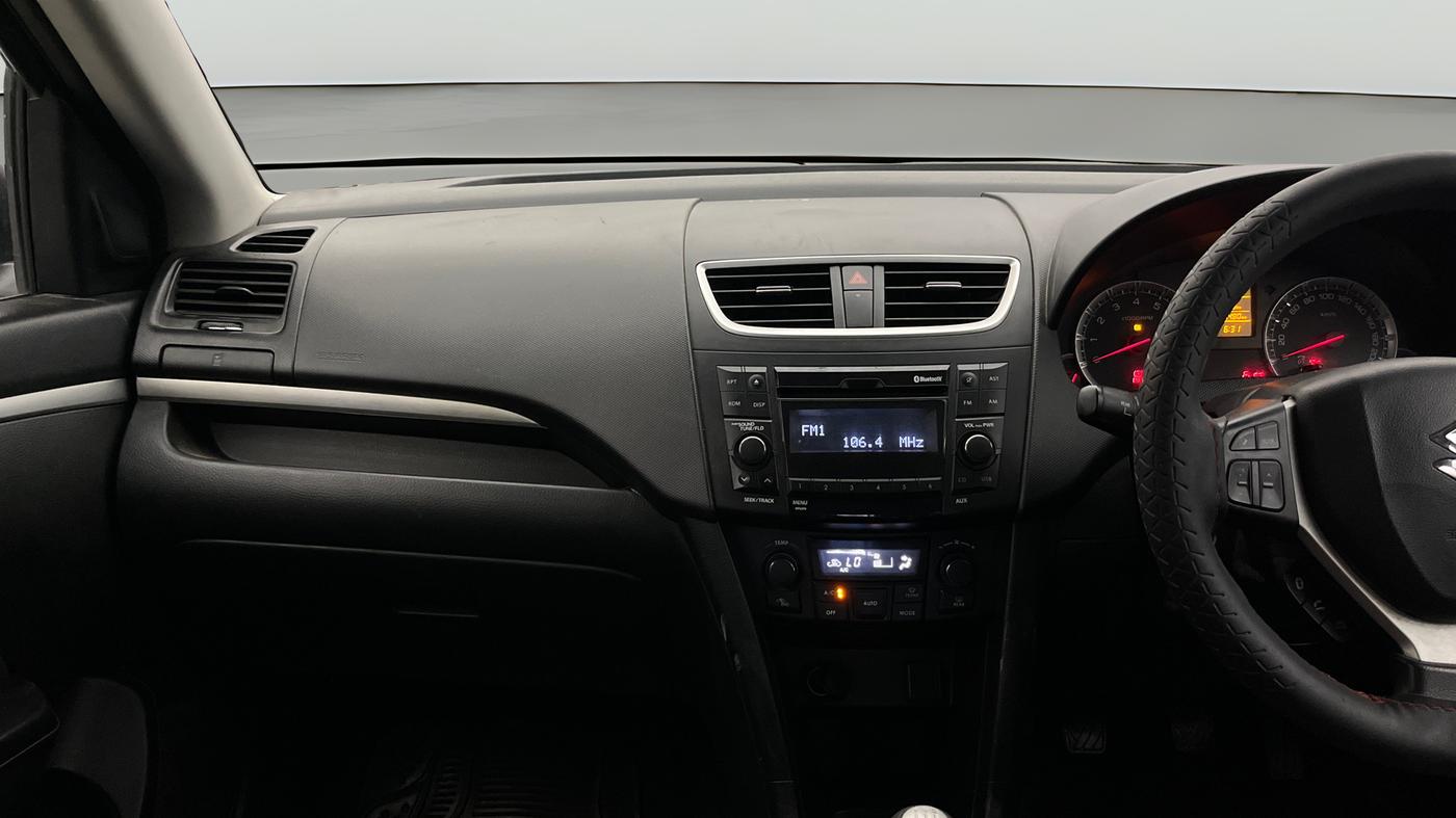 2015 Maruti Swift ZXI, Petrol, Manual, 56,451 km, Air Conditioner