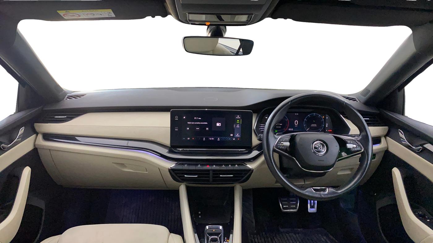 2022 Skoda Octavia L&K 2.0 AT, Petrol, Automatic, 33,747 km, Dashboard