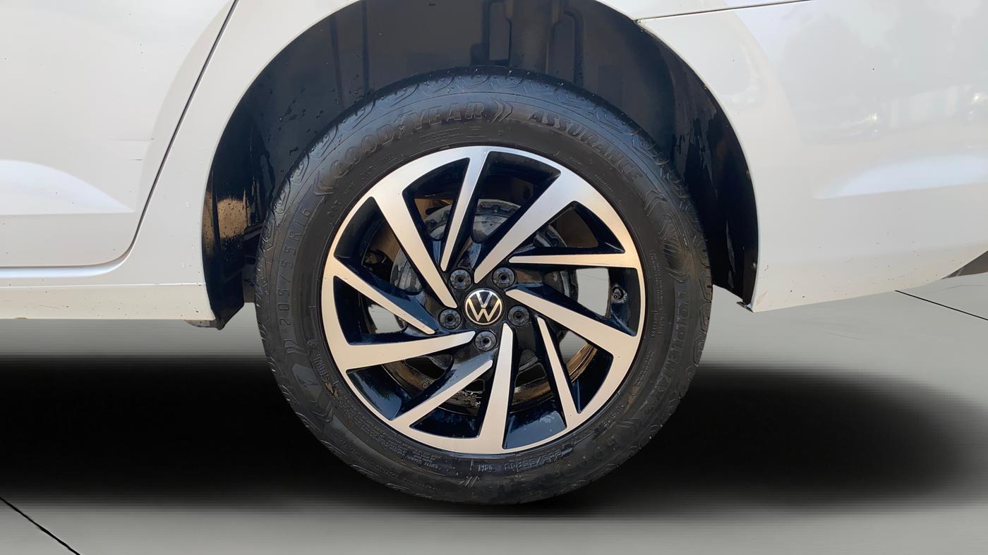 2022 Volkswagen VIRTUS TOPLINE TSI 1.0 AT, Petrol, Automatic, 67,723 km, Left Rear Wheel
