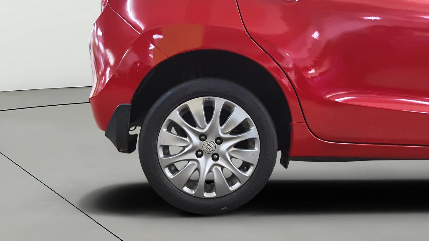 2017 Maruti Baleno ALPHA PETROL 1.2, Petrol, Manual, 1,06,198 km, Right Rear Wheel