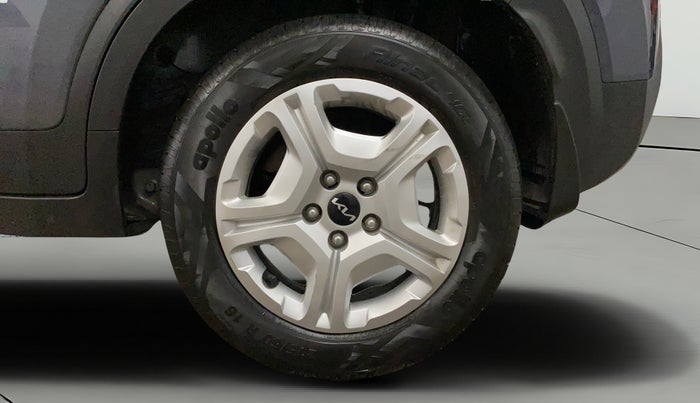 2022 KIA SONET HTK 1.2, Petrol, Manual, 18,983 km, Left Rear Wheel