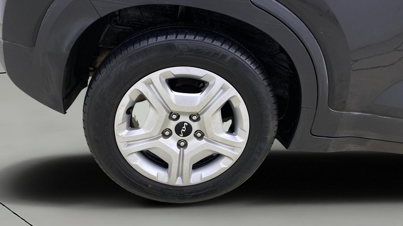 2022 KIA SONET HTK PLUS 1.2, Petrol, Manual, 33,404 km, Right Rear Wheel