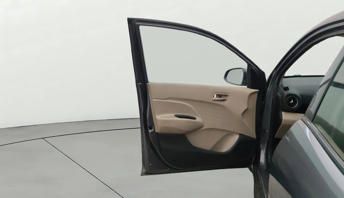 2019 Hyundai NEW SANTRO SPORTZ CNG, CNG, Manual, 79,475 km, LHS Front Door