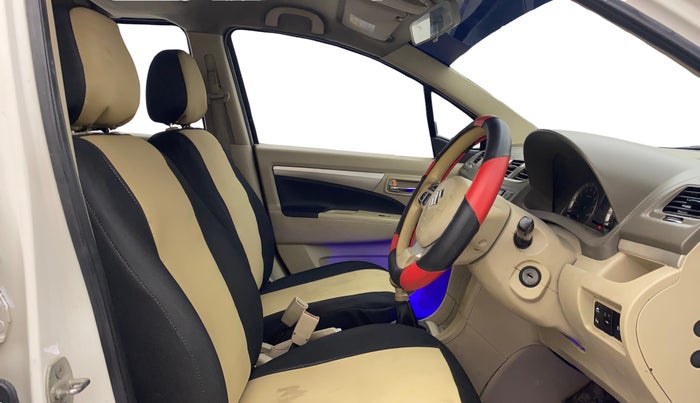 2017 Maruti Ertiga VXI CNG, CNG, Manual, 82,888 km, Right Side Front Door Cabin
