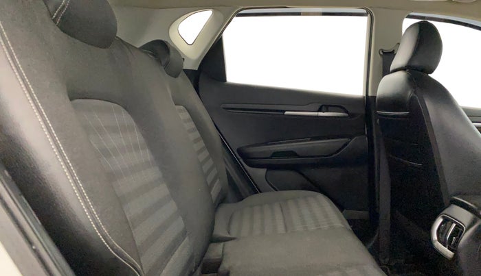 2021 KIA SONET HTK PLUS 1.2, Petrol, Manual, 10,324 km, Right Side Rear Door Cabin