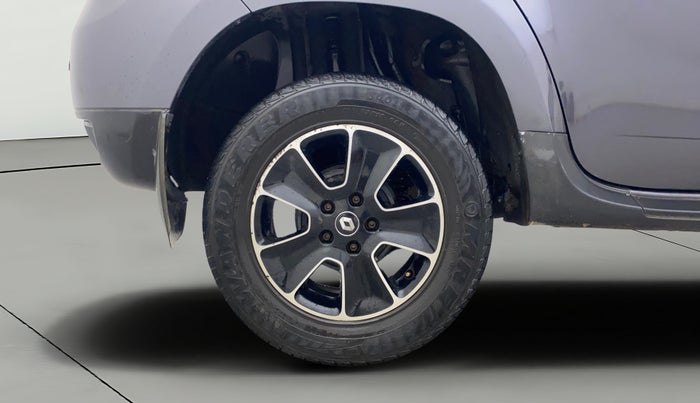 2018 Renault Duster RXS PETROL, Petrol, Manual, 36,054 km, Right Rear Wheel