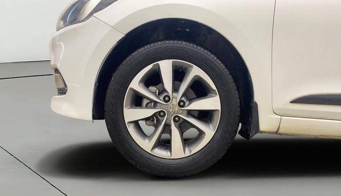 2015 Hyundai Elite i20 SPORTZ 1.2 (O), Petrol, Manual, 26,207 km, Left Front Wheel