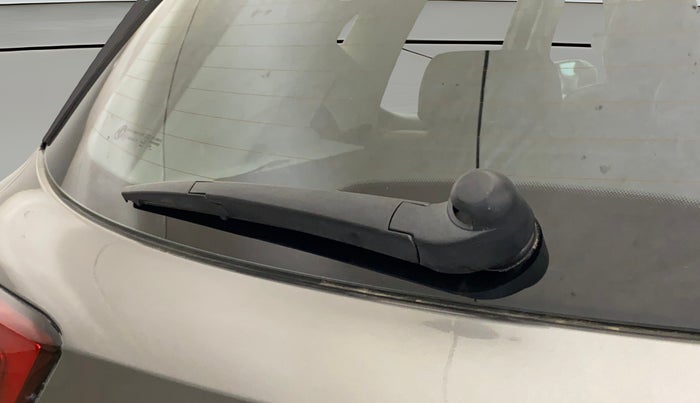 2022 MG ASTOR SAVVY 1.5 CVT, Petrol, Automatic, 60,172 km, Rear Wiper