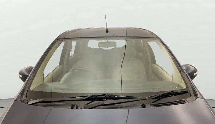 2014 Maruti Ertiga VXI Limited Edition, Petrol, Manual, 63,840 km, Front Windshield