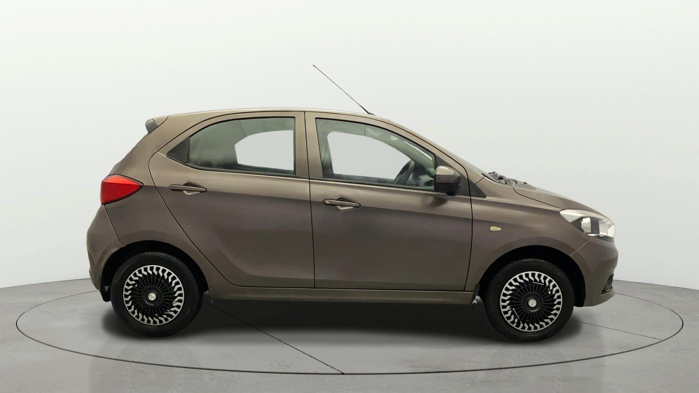 2016 Tata Tiago XT PETROL, Petrol, Manual, 71,957 km, Right Side View