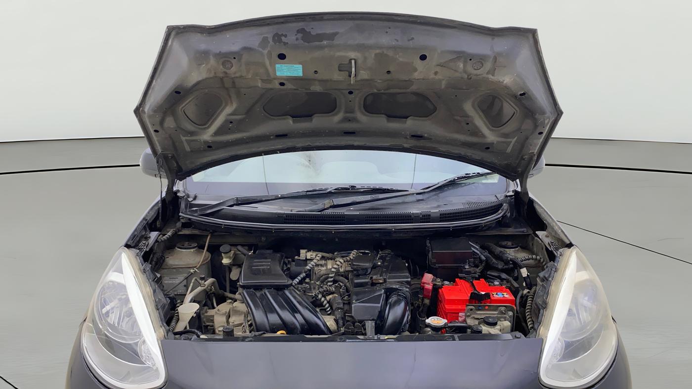 2019 Nissan Micra XV CVT, Petrol, Automatic, 1,03,683 km, Open Bonet
