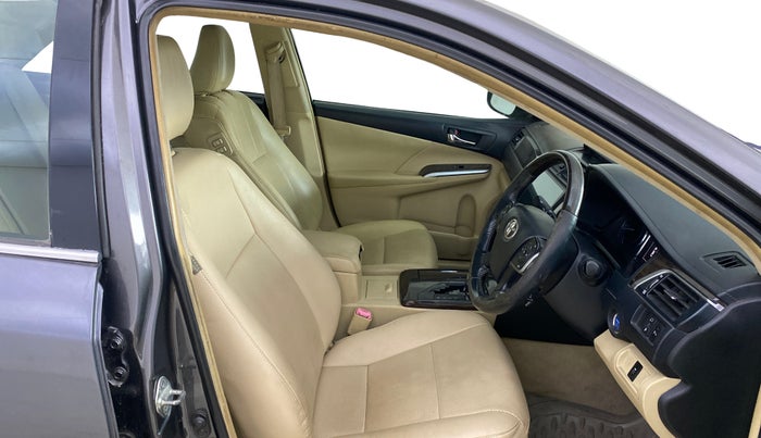 2016 Toyota Camry HYBRID, Hybrid, Automatic, 96,872 km, Right Side Front Door Cabin