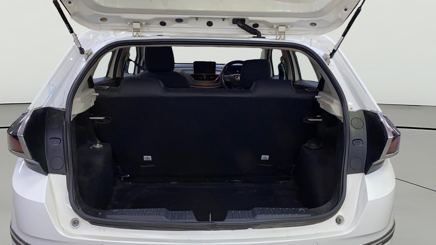 2021 Tata ALTROZ XE PETROL, Petrol, Manual, 46,633 km, Boot Open Zoomed View