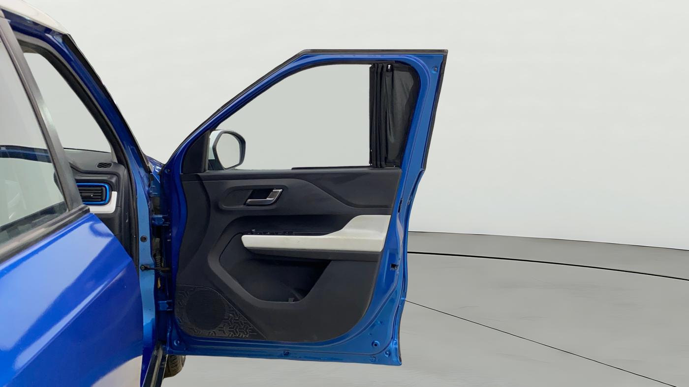 2021 Tata PUNCH CREATIVE  MT, Petrol, Manual, 65,679 km, RHS Front Door
