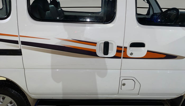 2022 Maruti Eeco 5 STR AC CNG (O), CNG, Manual, 52,043 km, RHS Rear Door