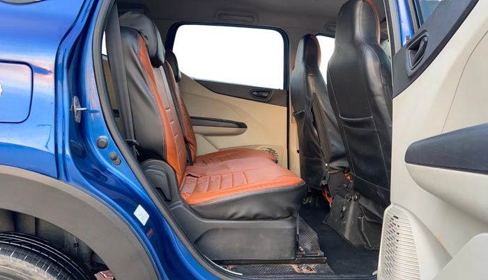 2022 Renault TRIBER RXT AMT, Petrol, Automatic, 71,621 km, Right Side Rear Door Cabin