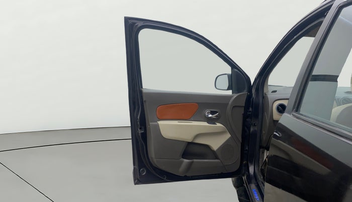 2015 Renault Lodgy 85 PS RXZ, Diesel, Manual, 1,37,572 km, LHS Front Door