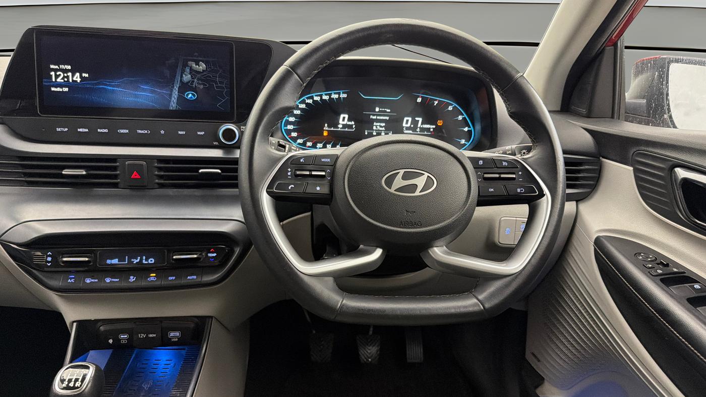 2023 Hyundai NEW I20 ASTA (O) 1.2 MT, Petrol, Manual, 29,324 km, Steering Wheel Close Up