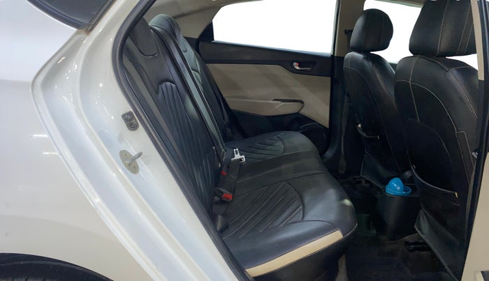 2018 Hyundai Verna 1.4 E PETROL, Petrol, Manual, 75,307 km, Right Side Rear Door Cabin