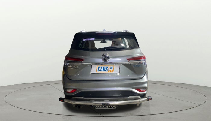 2020 MG HECTOR PLUS SHARP 1.5 PETROL TURBO HYBRID MT 6-STR, Petrol, Manual, 52,035 km, Back/Rear