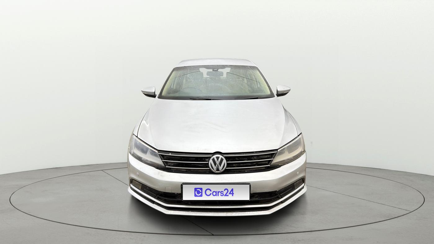 2016 Volkswagen Jetta COMFORTLINE TSI, Petrol, Manual, 1,09,475 km, Front
