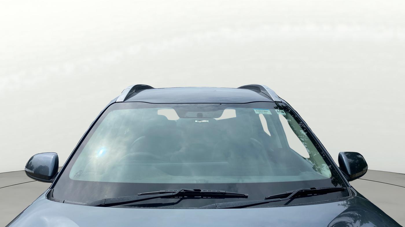2021 KIA SONET HTK PLUS 1.5 AT, Diesel, Automatic, 59,261 km, Front Windshield