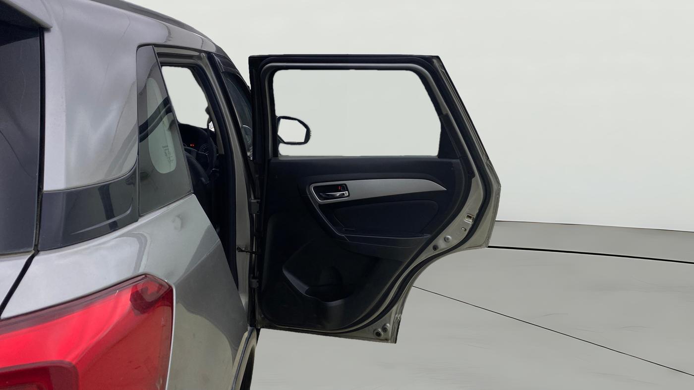 2020 Maruti Vitara Brezza ZXI AT SHVS, Petrol, Automatic, 99,527 km, RHS Rear Door