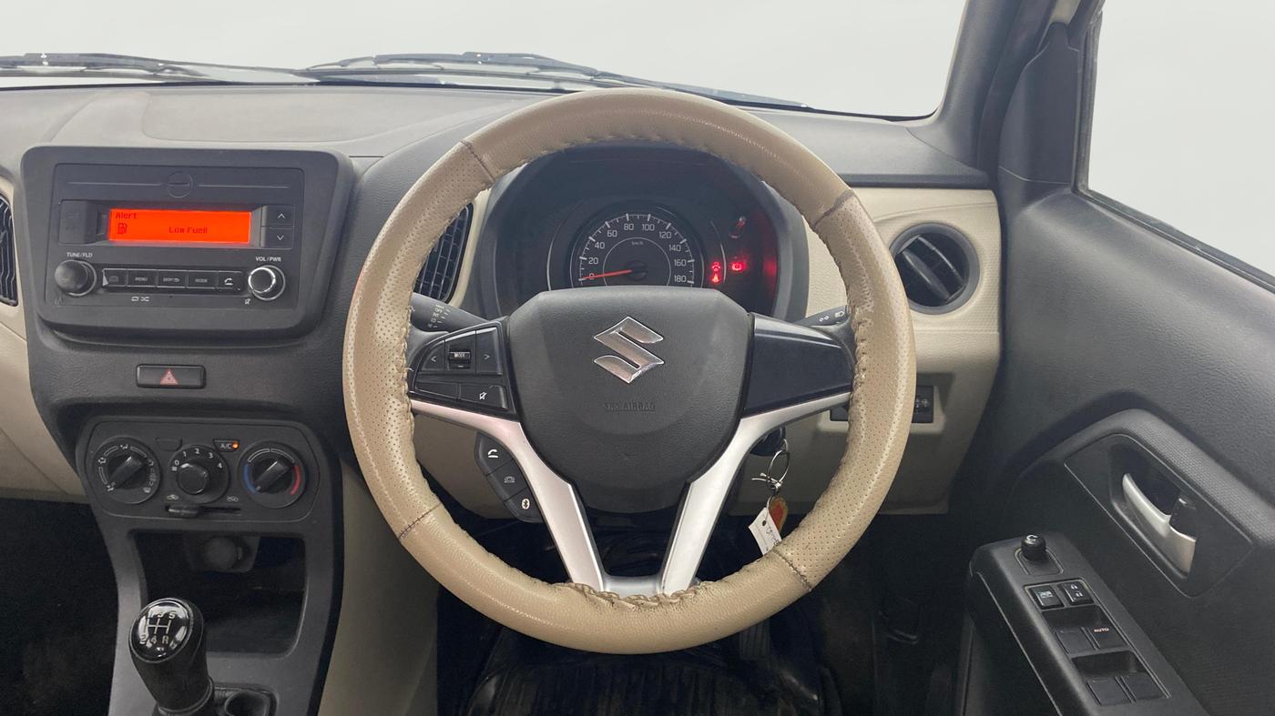 2019 Maruti New Wagon-R VXI 1.2, Petrol, Manual, 46,641 km, Steering Wheel Close Up
