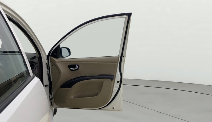 2015 Hyundai i10 SPORTZ 1.1, Petrol, Manual, 58,004 km, RHS Front Door