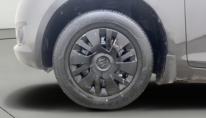 2014 Maruti Swift VXI, Petrol, Manual, 67,839 km, Left Front Wheel