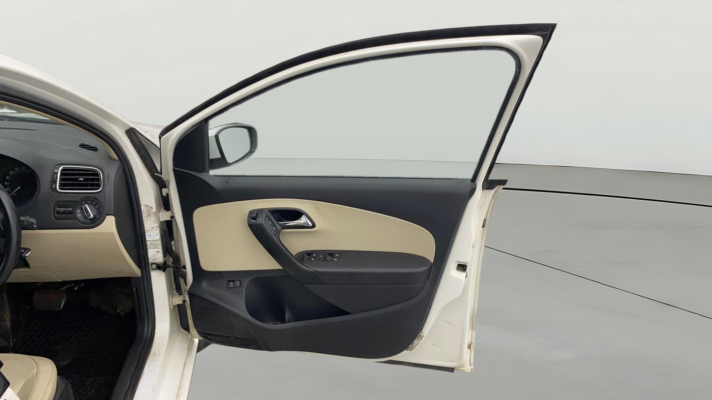 2019 Skoda Rapid STYLE 1.6 MPI AT, Petrol, Automatic, 49,097 km, RHS Front Door