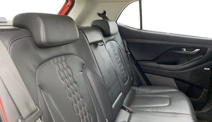 2020 Hyundai Creta SX (O) 1.4 TURBO DCT DUAL TONE, Petrol, Automatic, 65,875 km, Right Side Rear Door Cabin