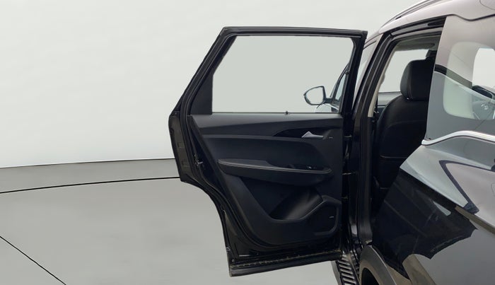 2022 MG HECTOR SHARP 1.5 PETROL CVT, Petrol, Automatic, 53,227 km, LHS Rear Door