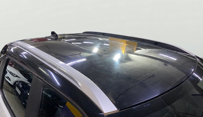 2024 Nissan MAGNITE N-Connecta B4D 1.0 Petrol AMT Dual Tone, Petrol, Automatic, 16,035 km, Roof