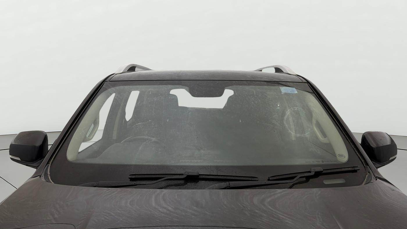 2023 Mahindra SCORPIO-N Z8 PETROL AT 7 STR, Petrol, Automatic, 1,00,822 km, Front Windshield