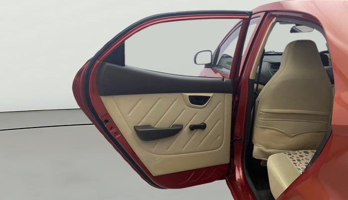 2014 Hyundai Eon D-LITE+, Petrol, Manual, 22,500 km, LHS Rear Door