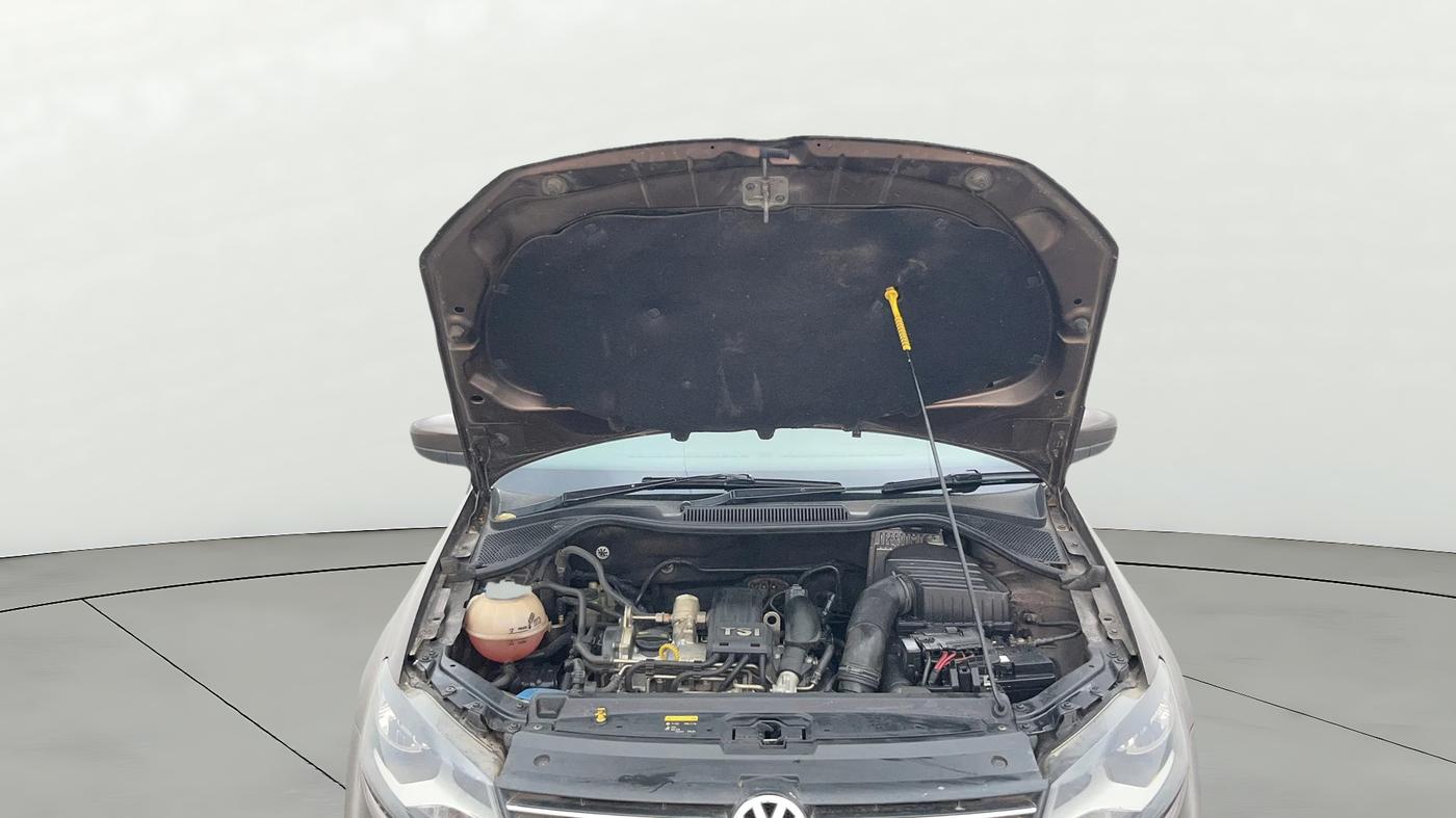 2015 Volkswagen Vento HIGHLINE PETROL AT, Petrol, Automatic, 76,859 km, Open Bonet