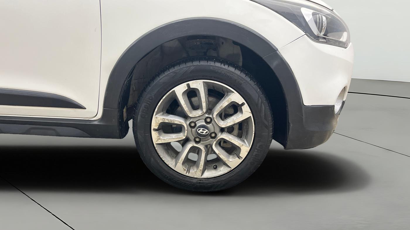 2019 Hyundai i20 Active 1.2 S, Petrol, Manual, 57,966 km, Right Front Wheel