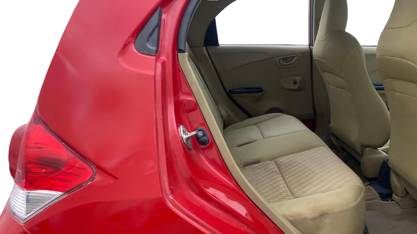 2016 Honda Brio S MT, Petrol, Manual, 61,068 km, Right Side Rear Door Cabin