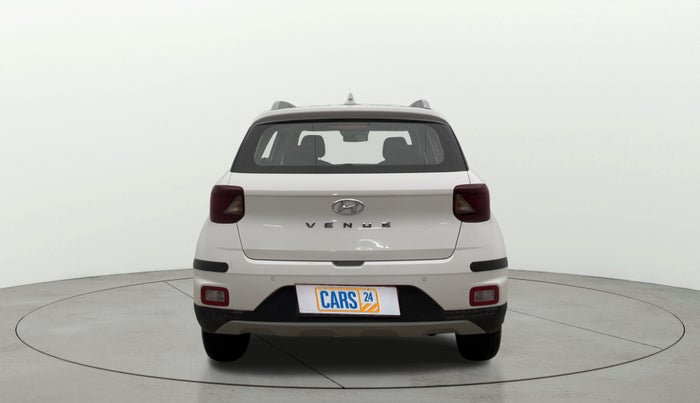 2022 Hyundai VENUE S+ 1.2, Petrol, Manual, 17,472 km, Back/Rear