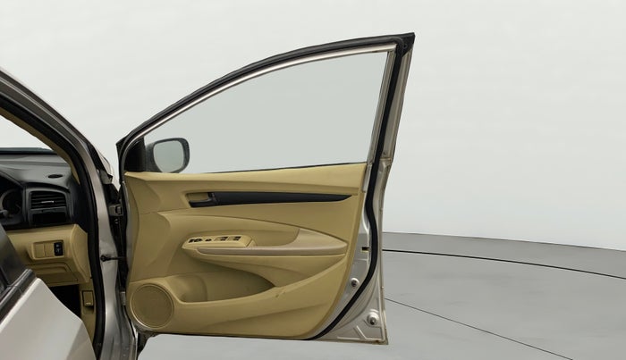 2012 Honda City 1.5L I-VTEC S MT, Petrol, Manual, 1,47,423 km, RHS Front Door