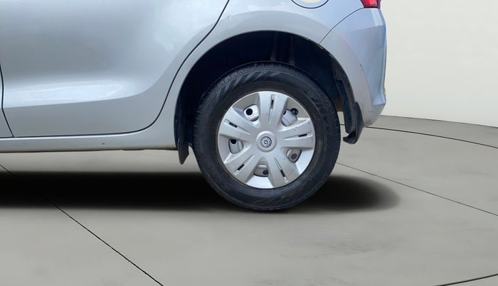 2021 Maruti Swift LXI, Petrol, Manual, 34,501 km, Left Rear Wheel