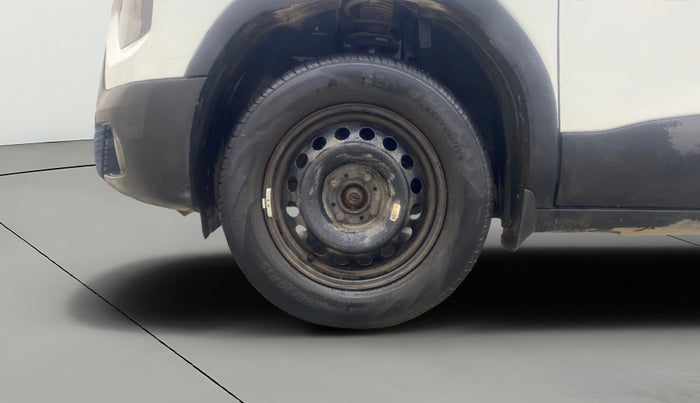 2022 Tata PUNCH ADVENTURE AMT, Petrol, Automatic, 56,241 km, Left Front Wheel