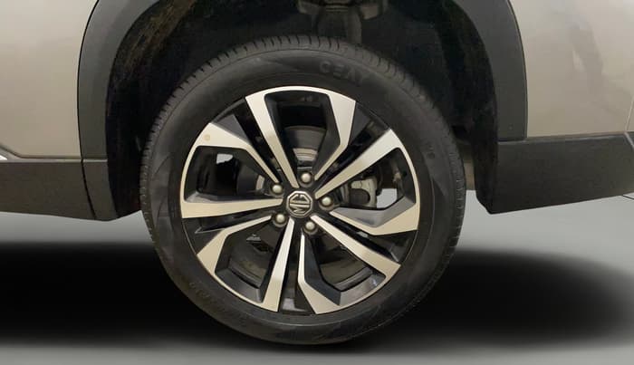 2025 MG HECTOR PLUS SHARP PRO 1.5 TURBO MT 7 STR, Petrol, Manual, 1,516 km, Left Rear Wheel